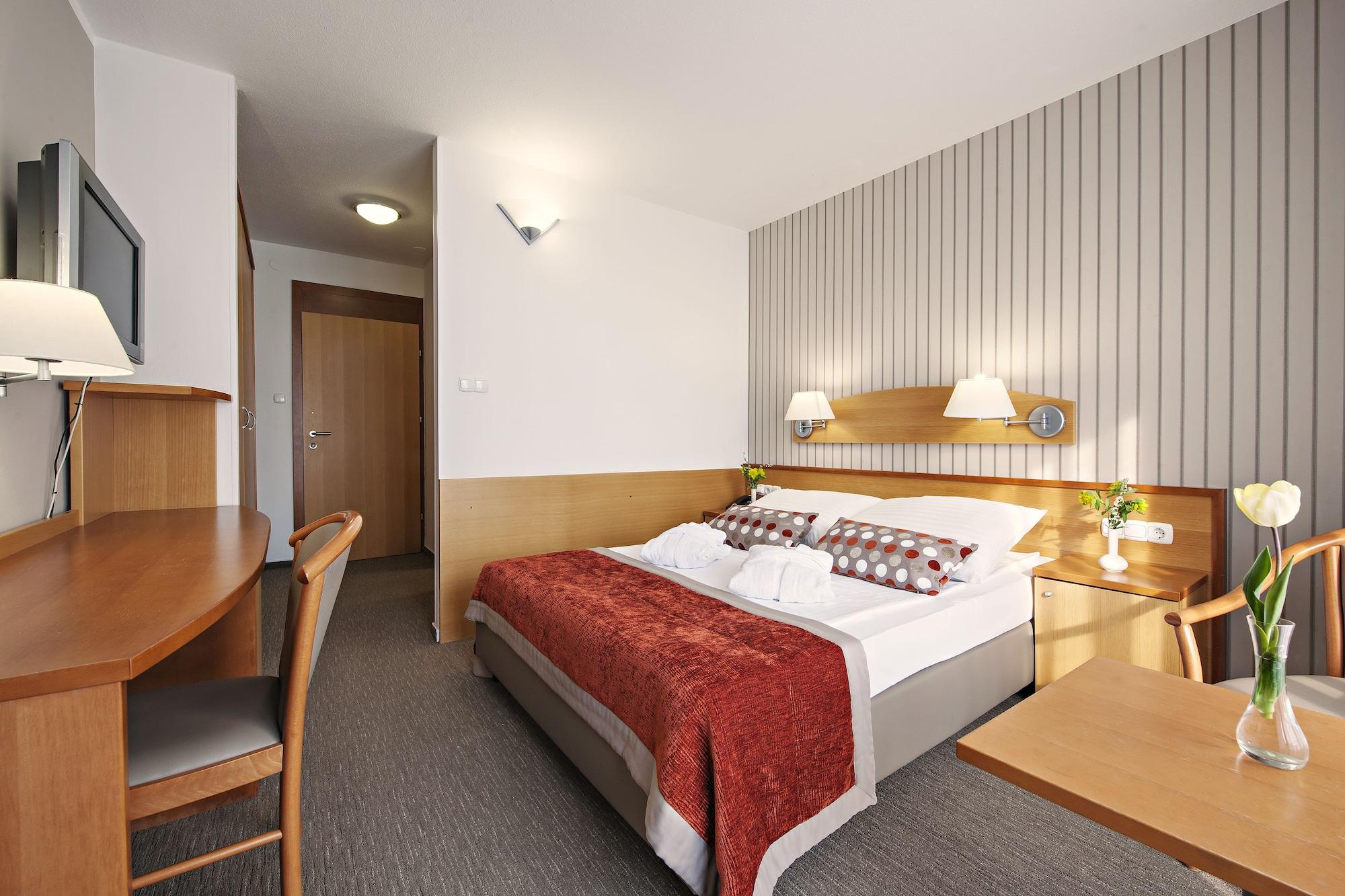 Hotel Termal - Terme 3000 - Sava Hotels & Resorts Moravske-Toplice Eksteriør bilde